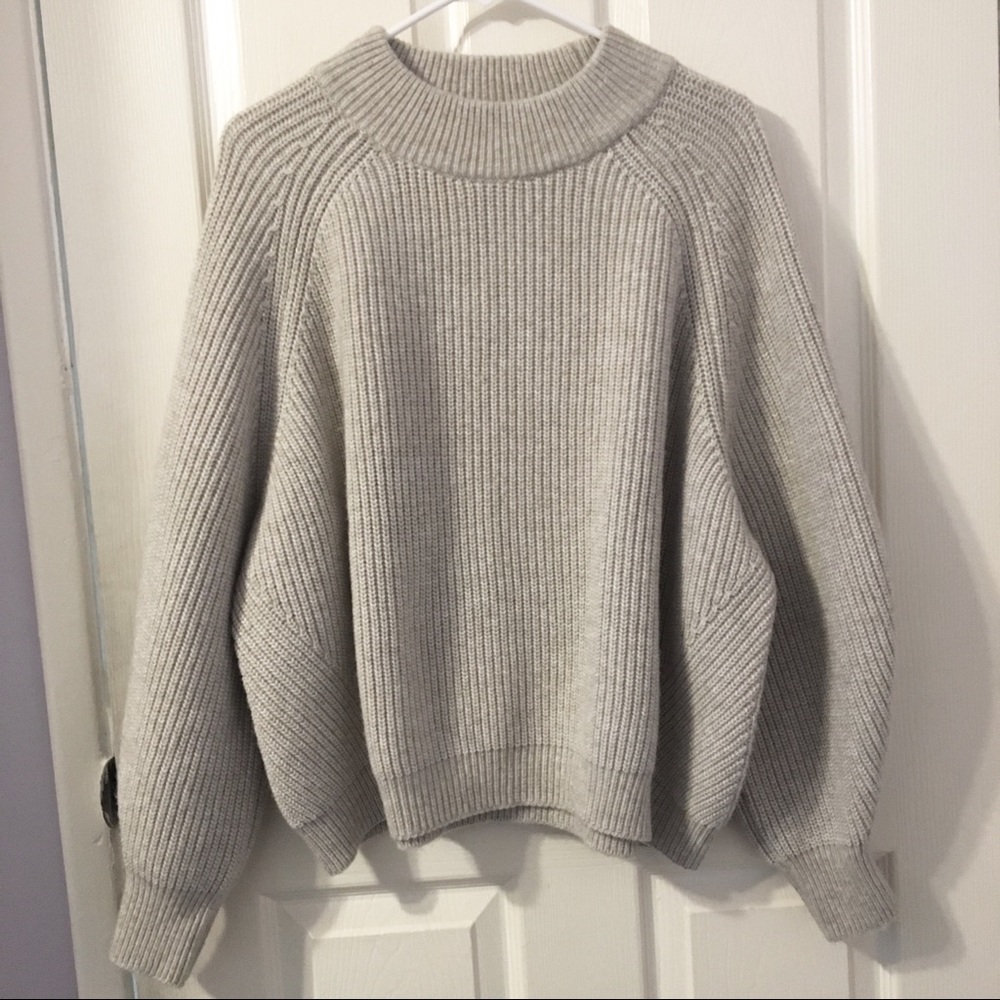 H&M Beige Sweater